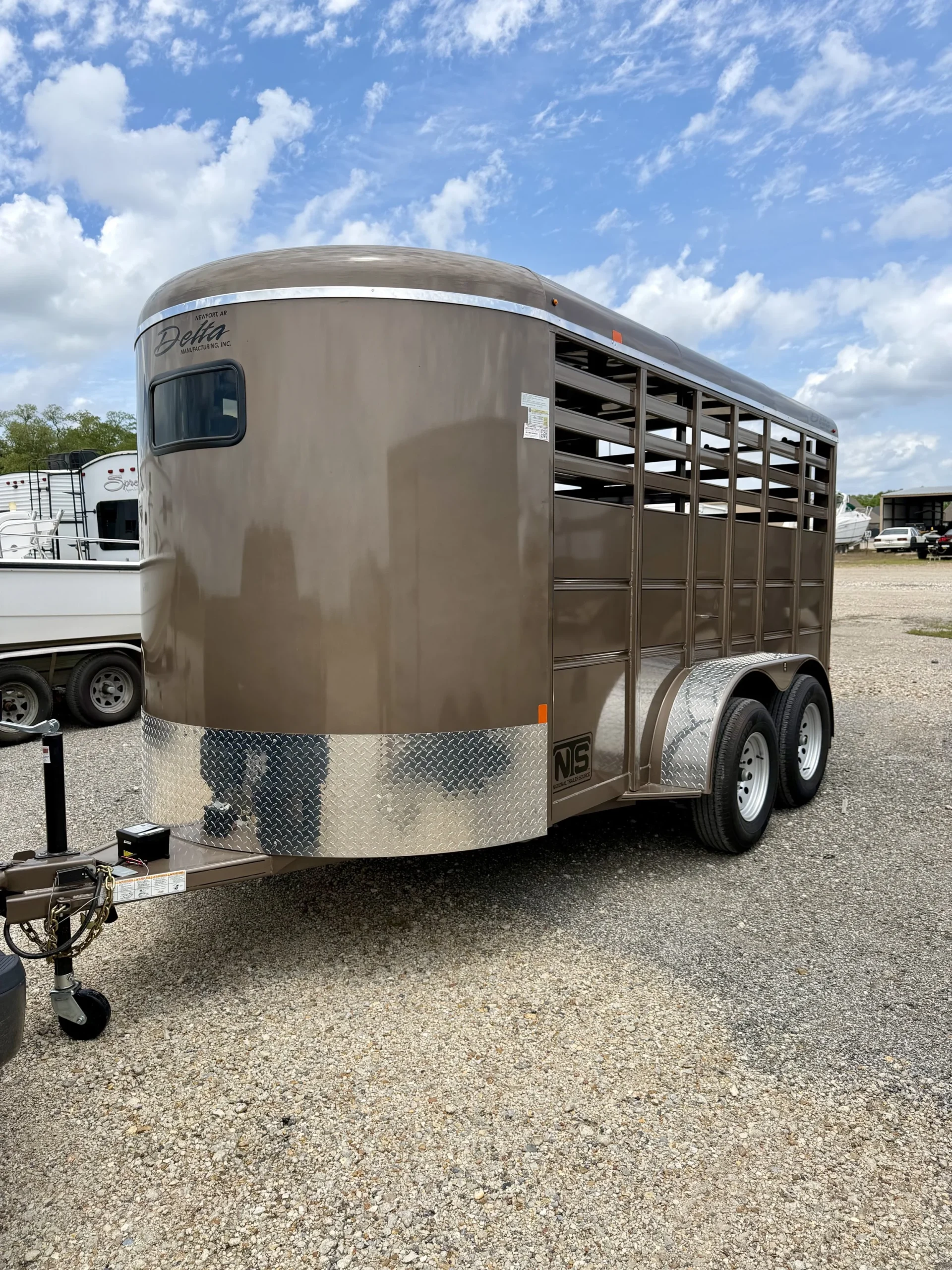 14 foot bumper pull livestock trailer